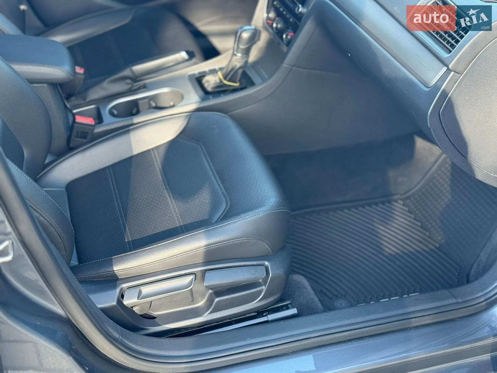 2015 Volkswagen Passat - мініатюра 25