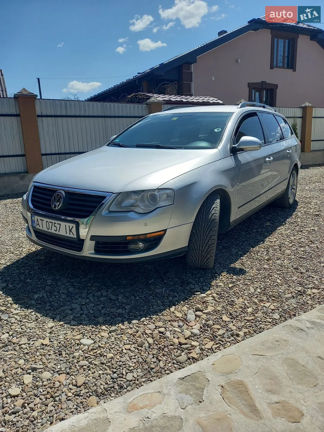 2010 Volkswagen Passat - мініатюра 3