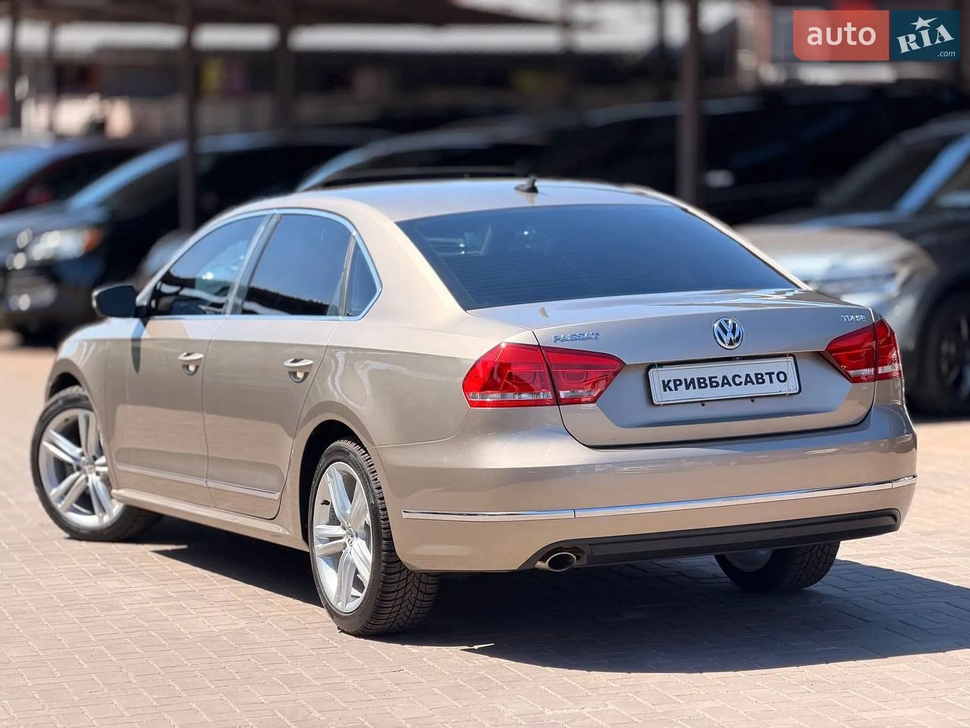 2014 Volkswagen Passat - мініатюра 6