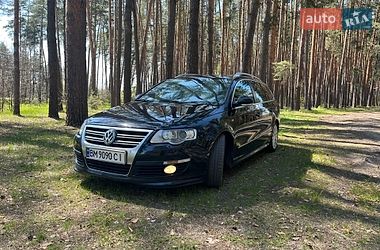 Универсал Volkswagen Passat 2010 в Недригайлове