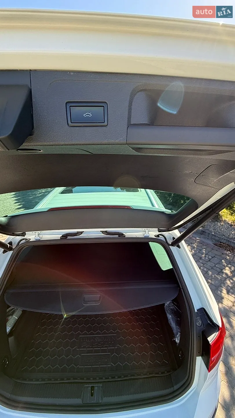2016 Volkswagen Passat - мініатюра 33