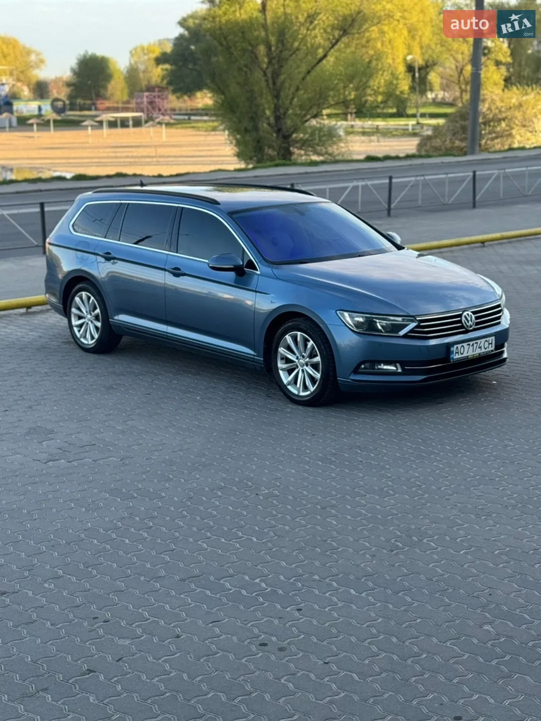 2015 Volkswagen Passat - мініатюра 13