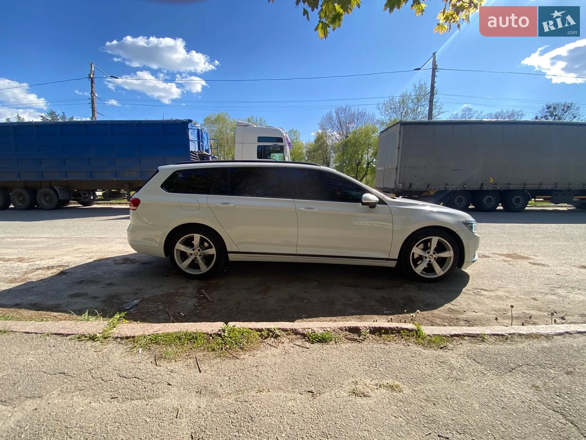 2017 Volkswagen Passat - мініатюра 5