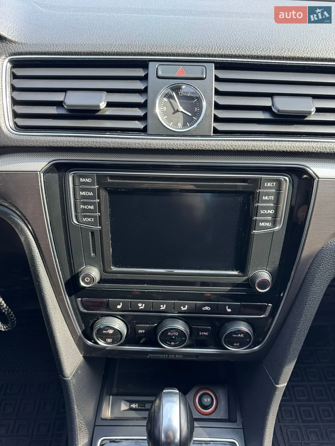 2016 Volkswagen Passat - мініатюра 18
