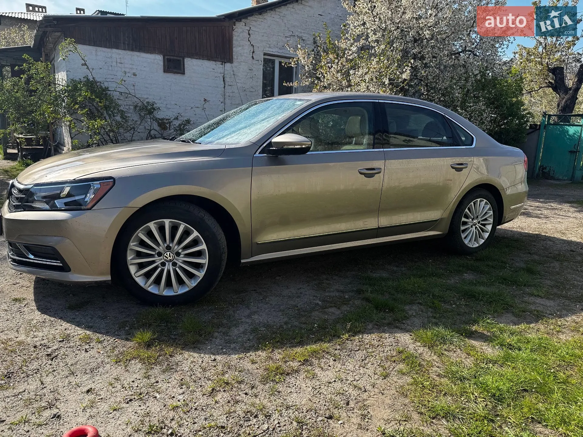 2016 Volkswagen Passat - мініатюра 3