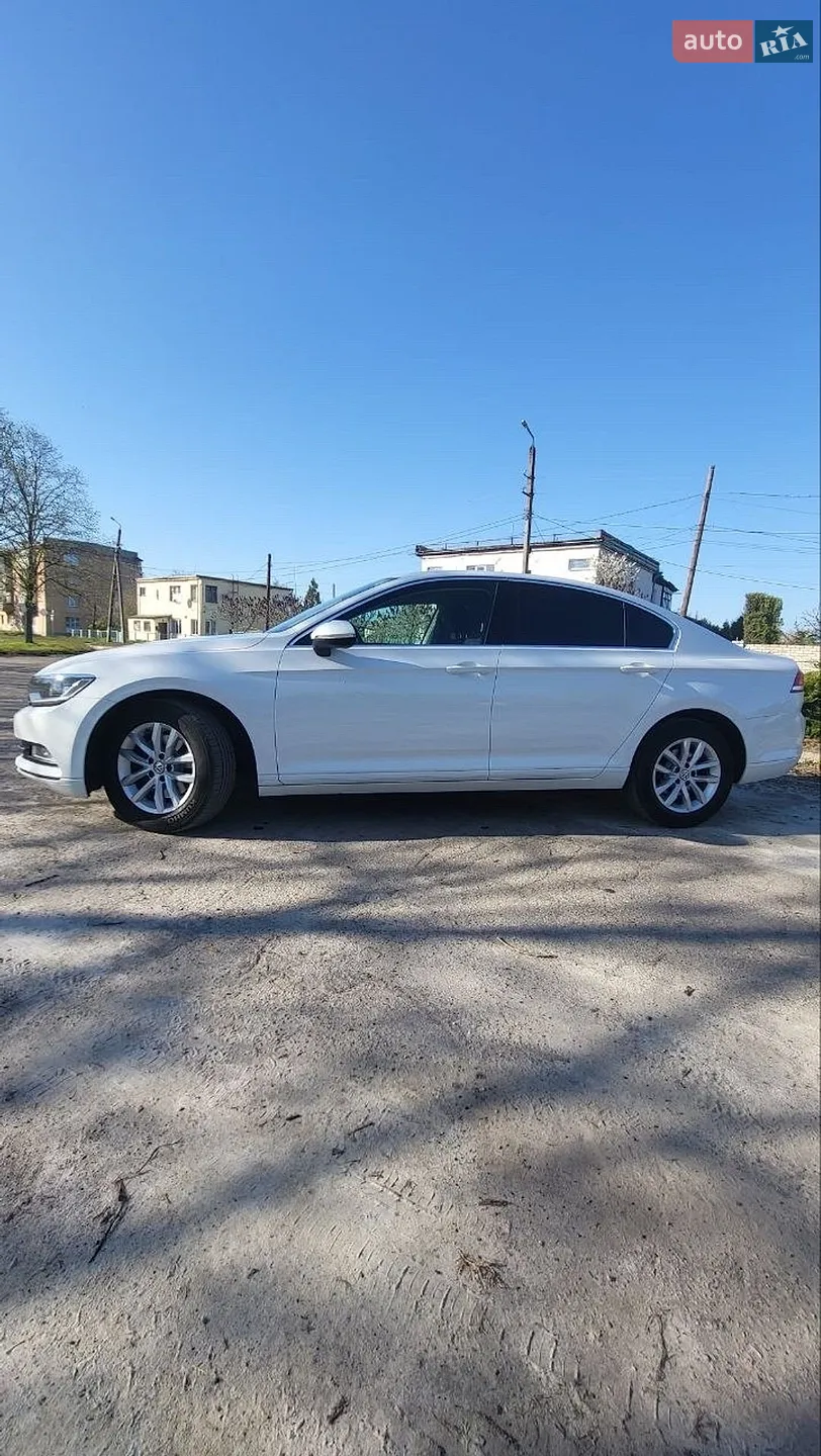 2017 Volkswagen Passat - мініатюра 6