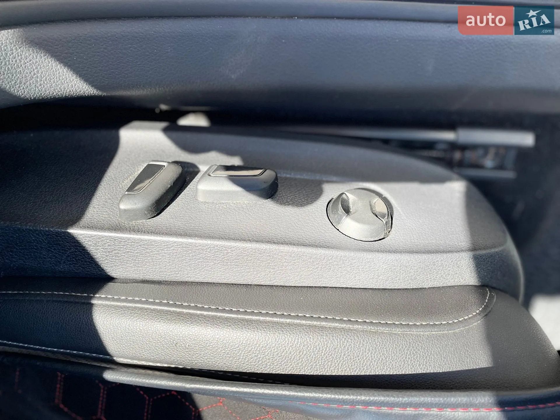 2019 Volkswagen Passat - мініатюра 16
