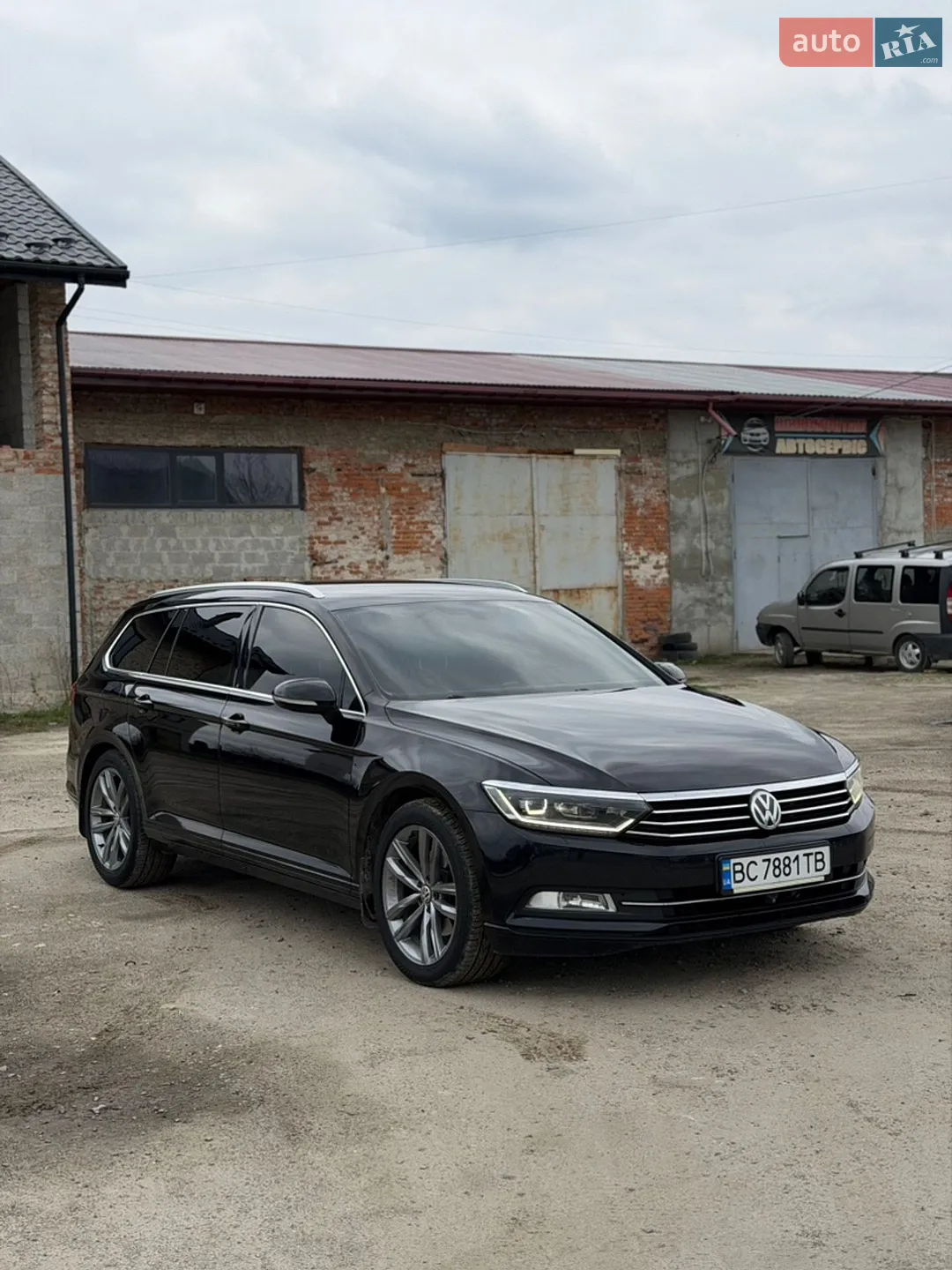 2014 Volkswagen Passat - мініатюра 3