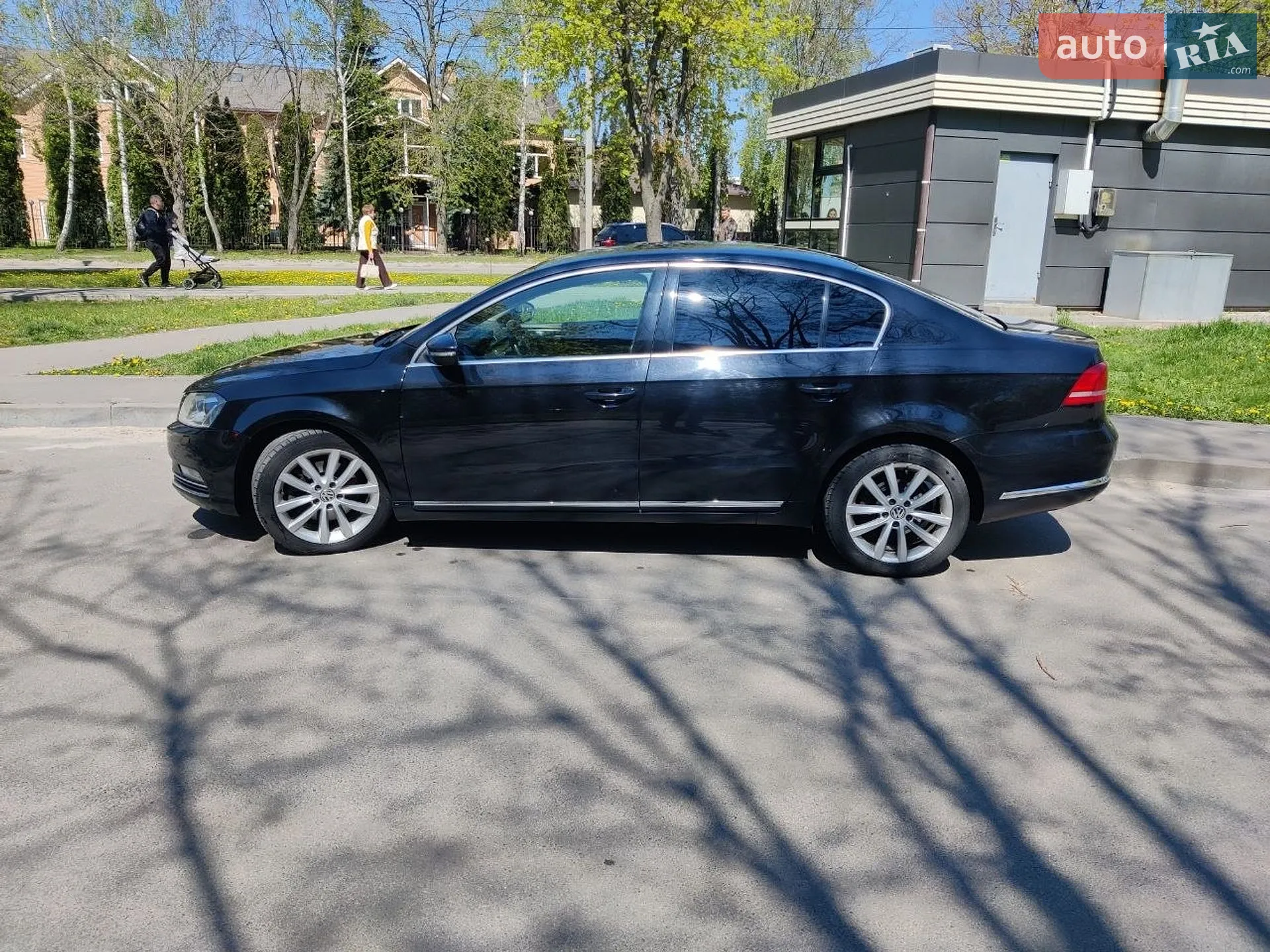 2011 Volkswagen Passat - мініатюра 4