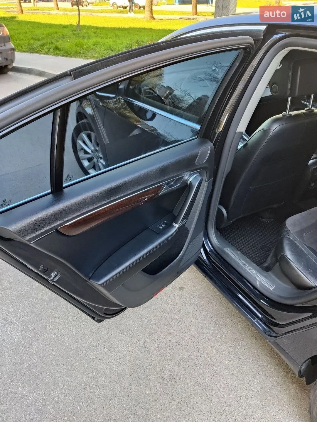 2011 Volkswagen Passat - мініатюра 19