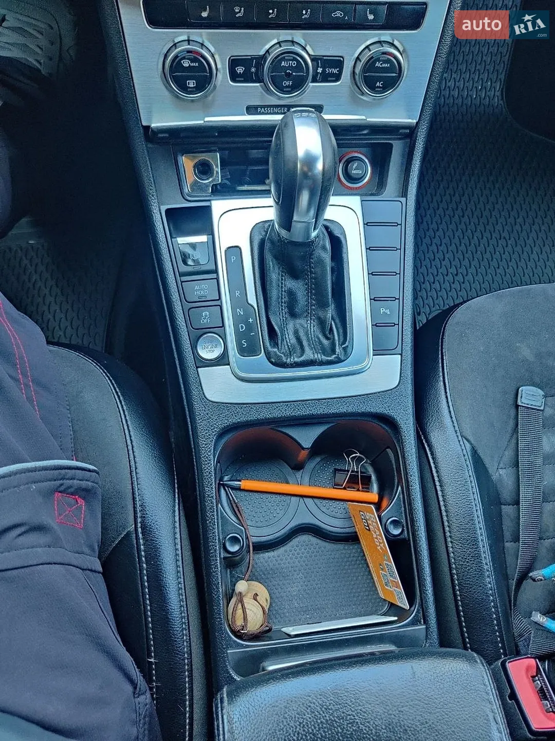 2011 Volkswagen Passat - мініатюра 30