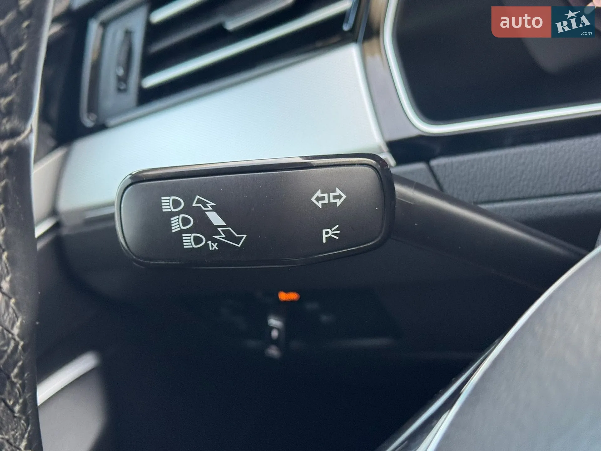 2018 Volkswagen Passat - мініатюра 38