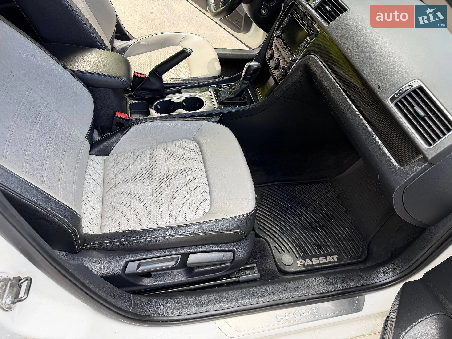 2014 Volkswagen Passat - мініатюра 6