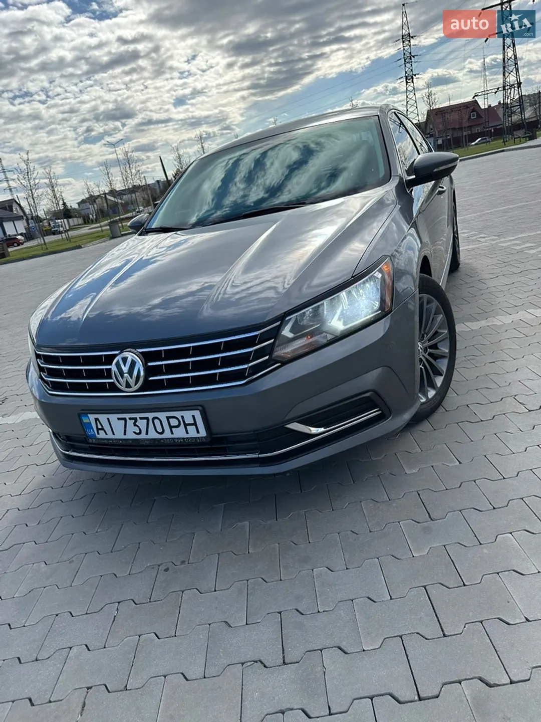 2016 Volkswagen Passat - фото 1