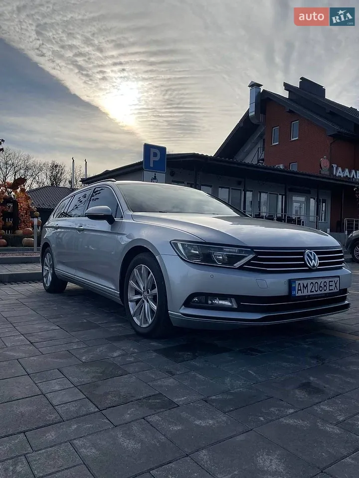 2017 Volkswagen Passat - мініатюра 21