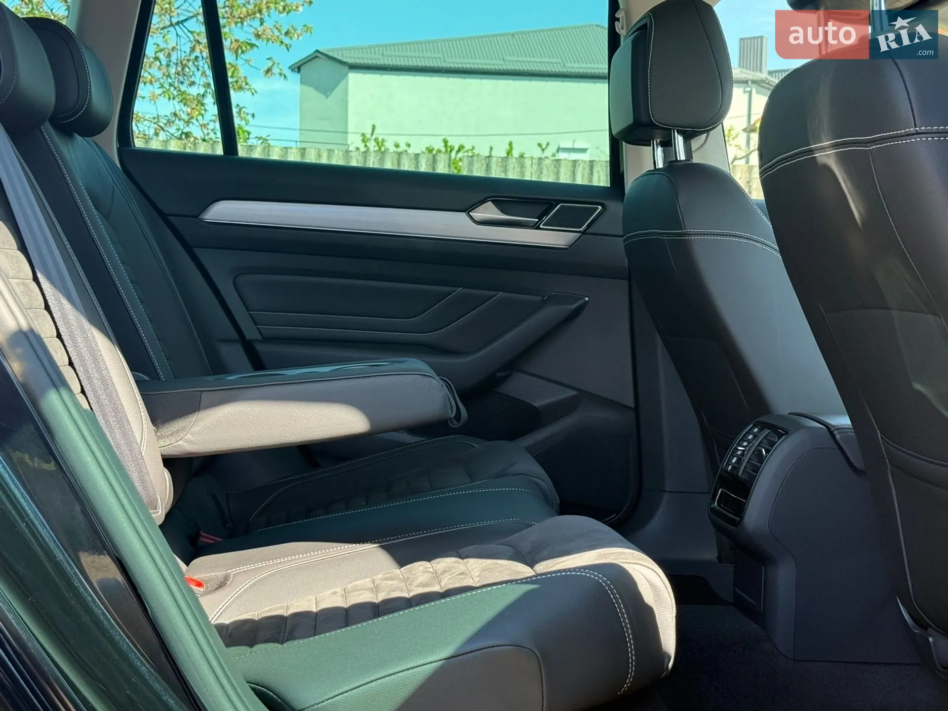 2022 Volkswagen Passat - мініатюра 40