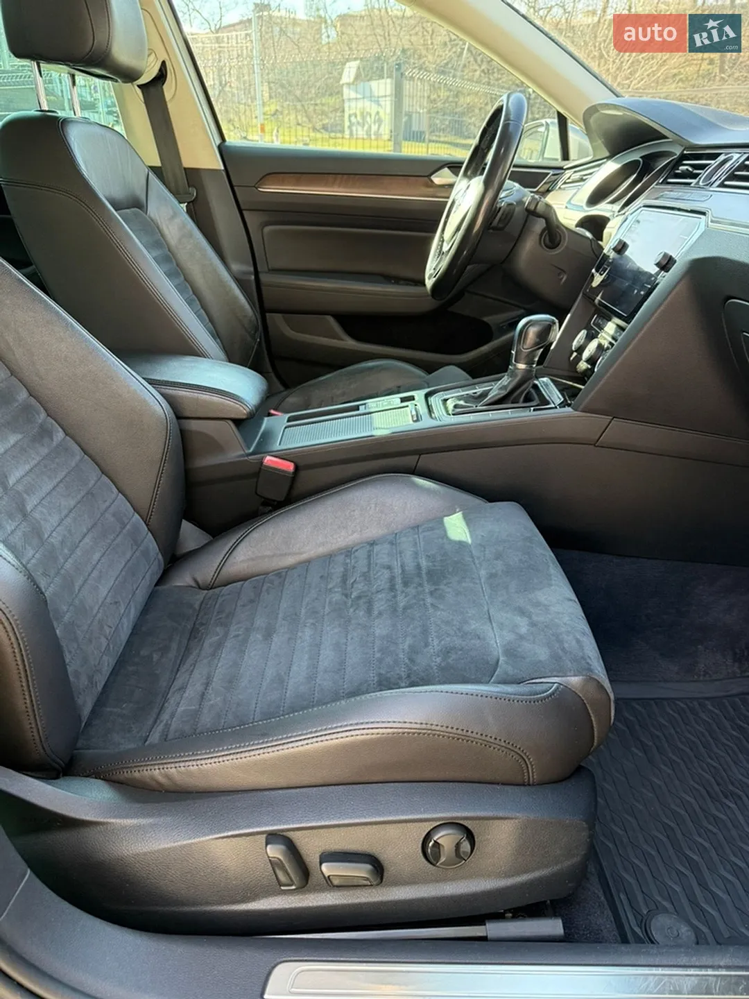 2016 Volkswagen Passat - мініатюра 19