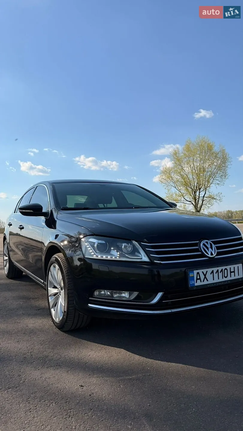 2012 Volkswagen Passat - мініатюра 2