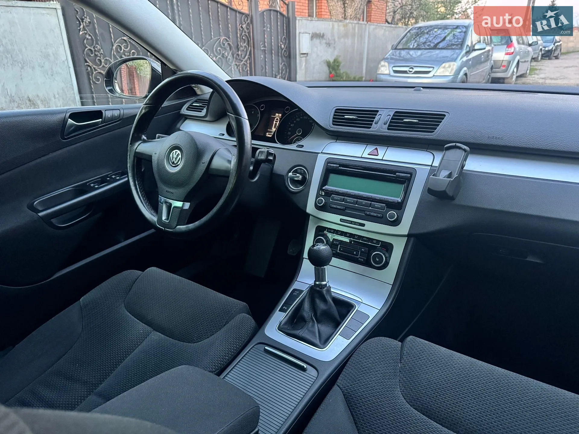 2010 Volkswagen Passat - мініатюра 33