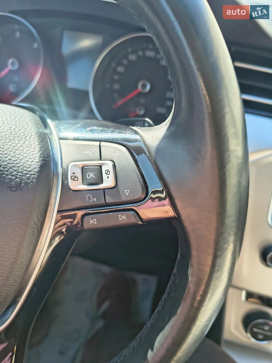 2017 Volkswagen Passat - мініатюра 15
