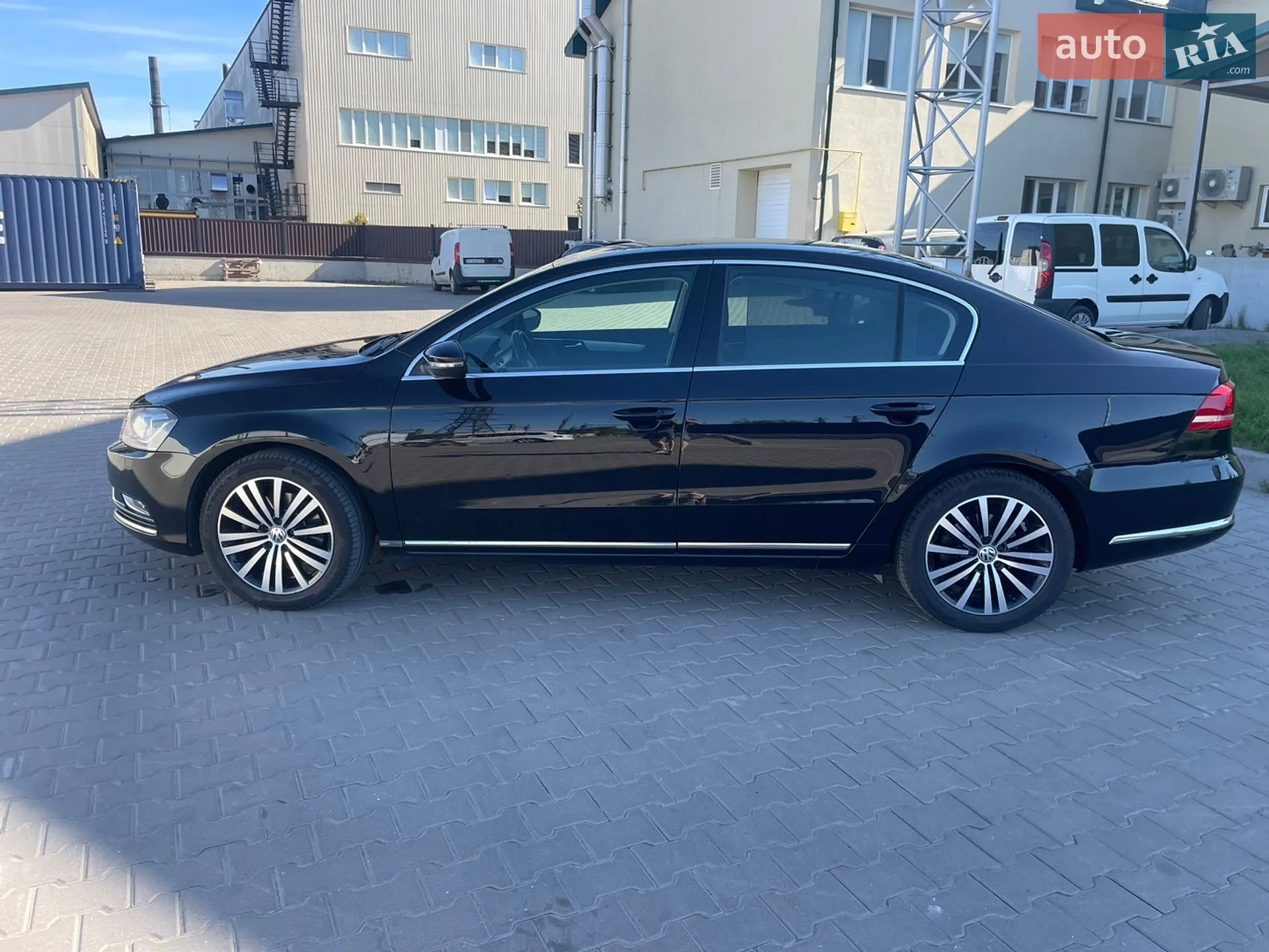 2013 Volkswagen Passat - мініатюра 9