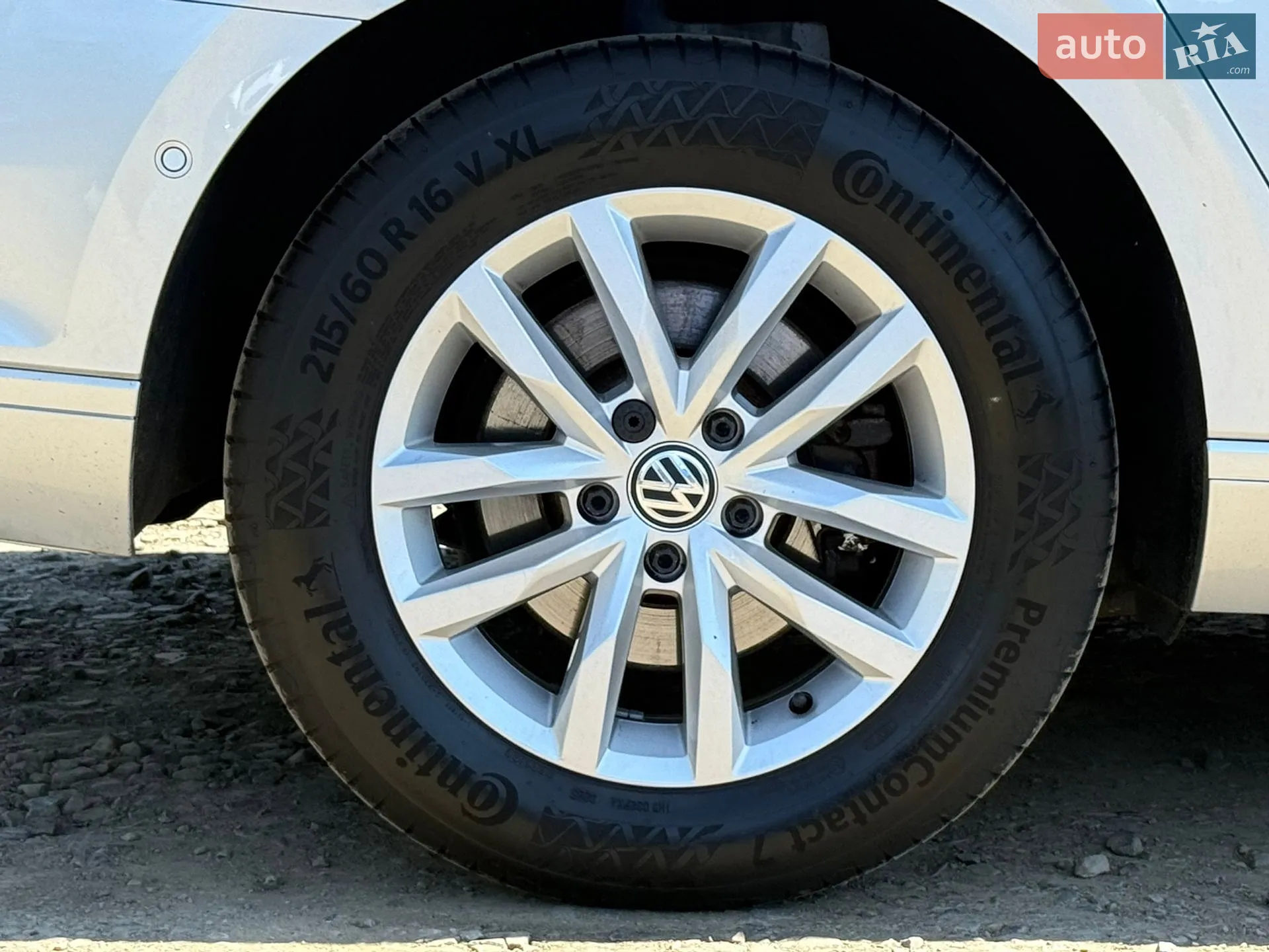 2019 Volkswagen Passat - мініатюра 15