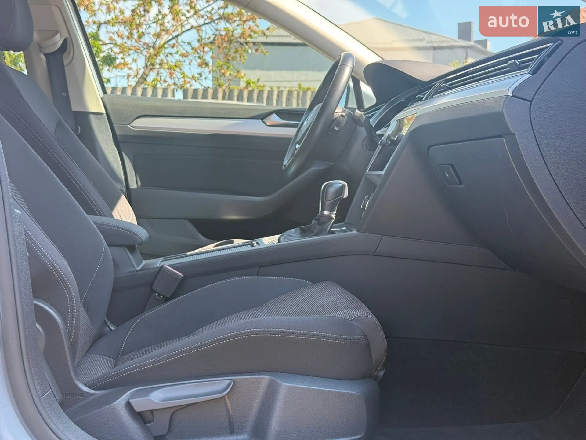 2019 Volkswagen Passat - мініатюра 45
