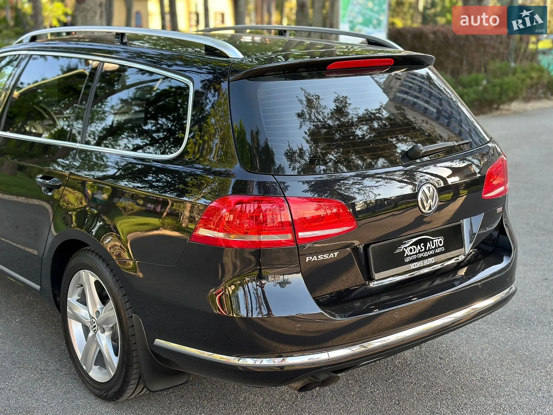 2011 Volkswagen Passat - мініатюра 12
