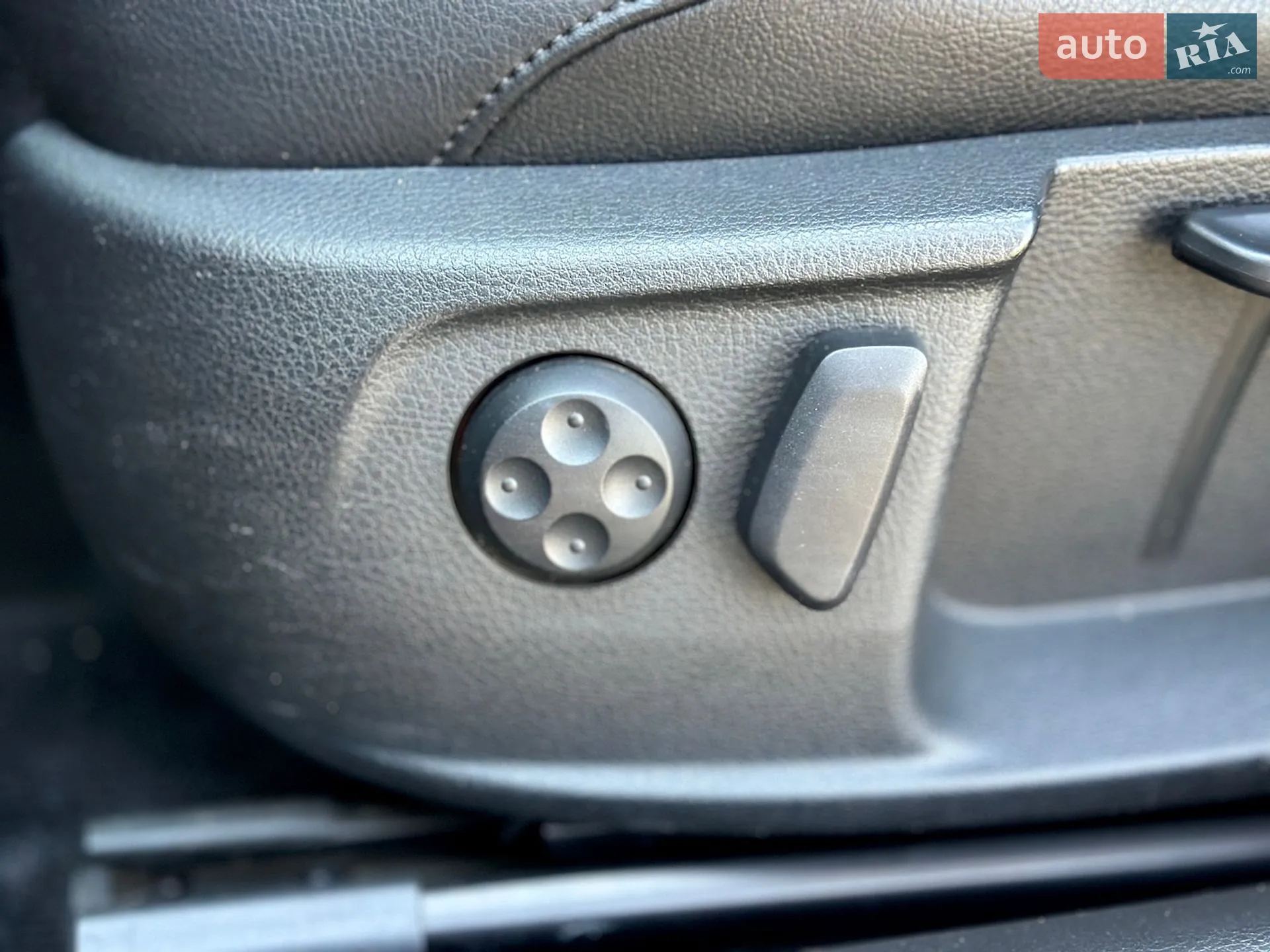 2011 Volkswagen Passat - мініатюра 23