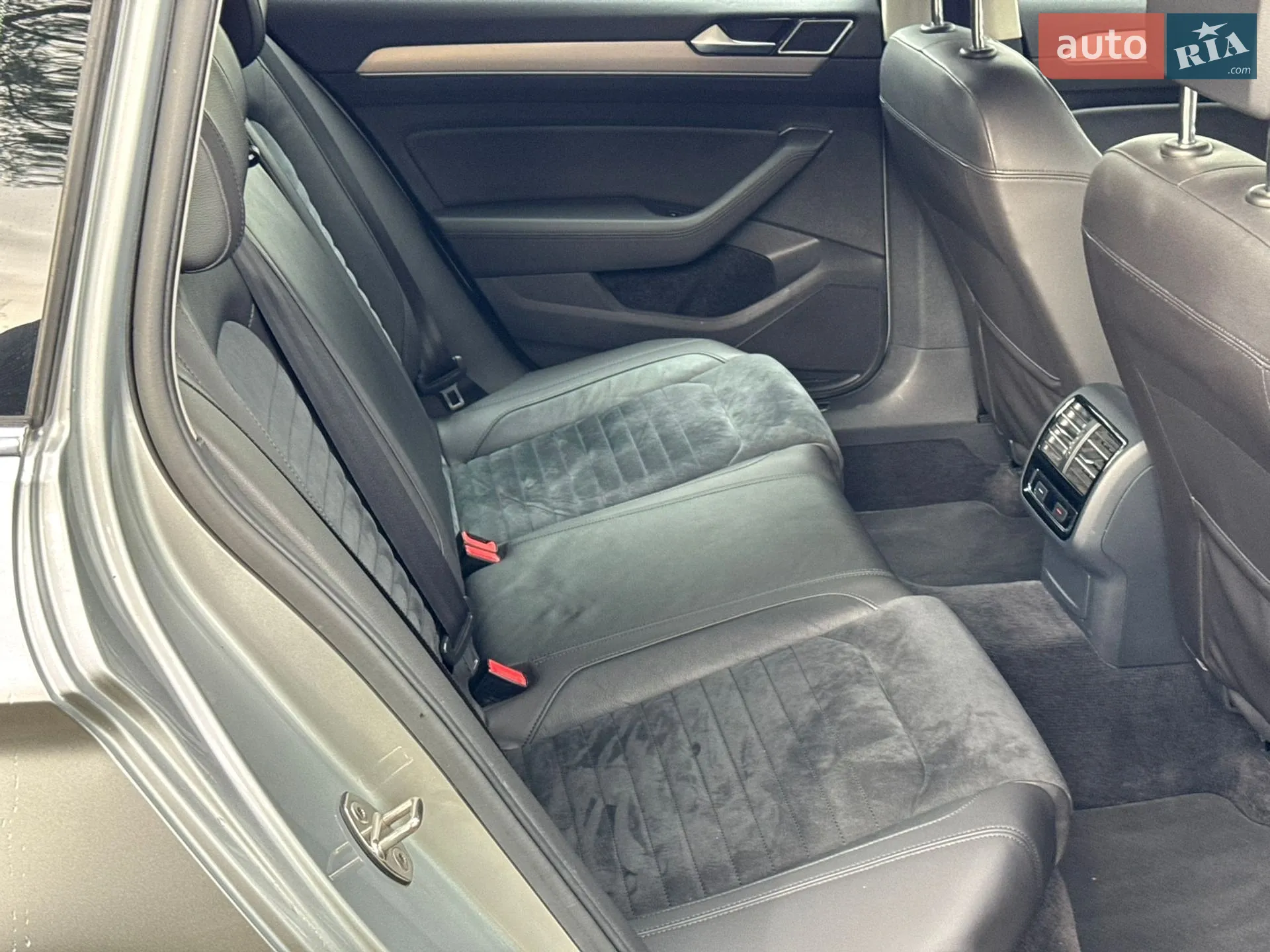 2015 Volkswagen Passat - мініатюра 23