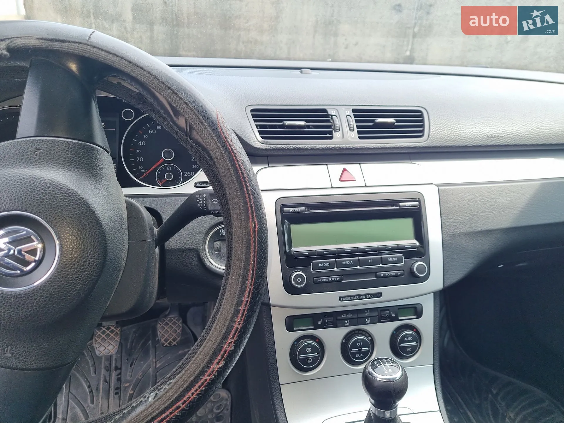 2010 Volkswagen Passat - мініатюра 18