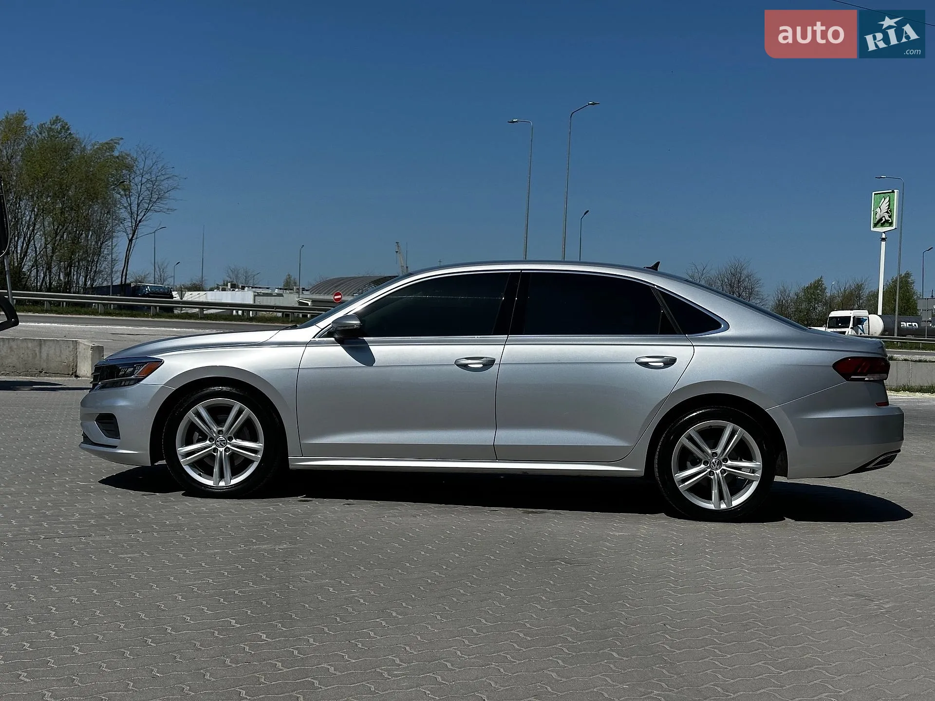 2020 Volkswagen Passat - мініатюра 8