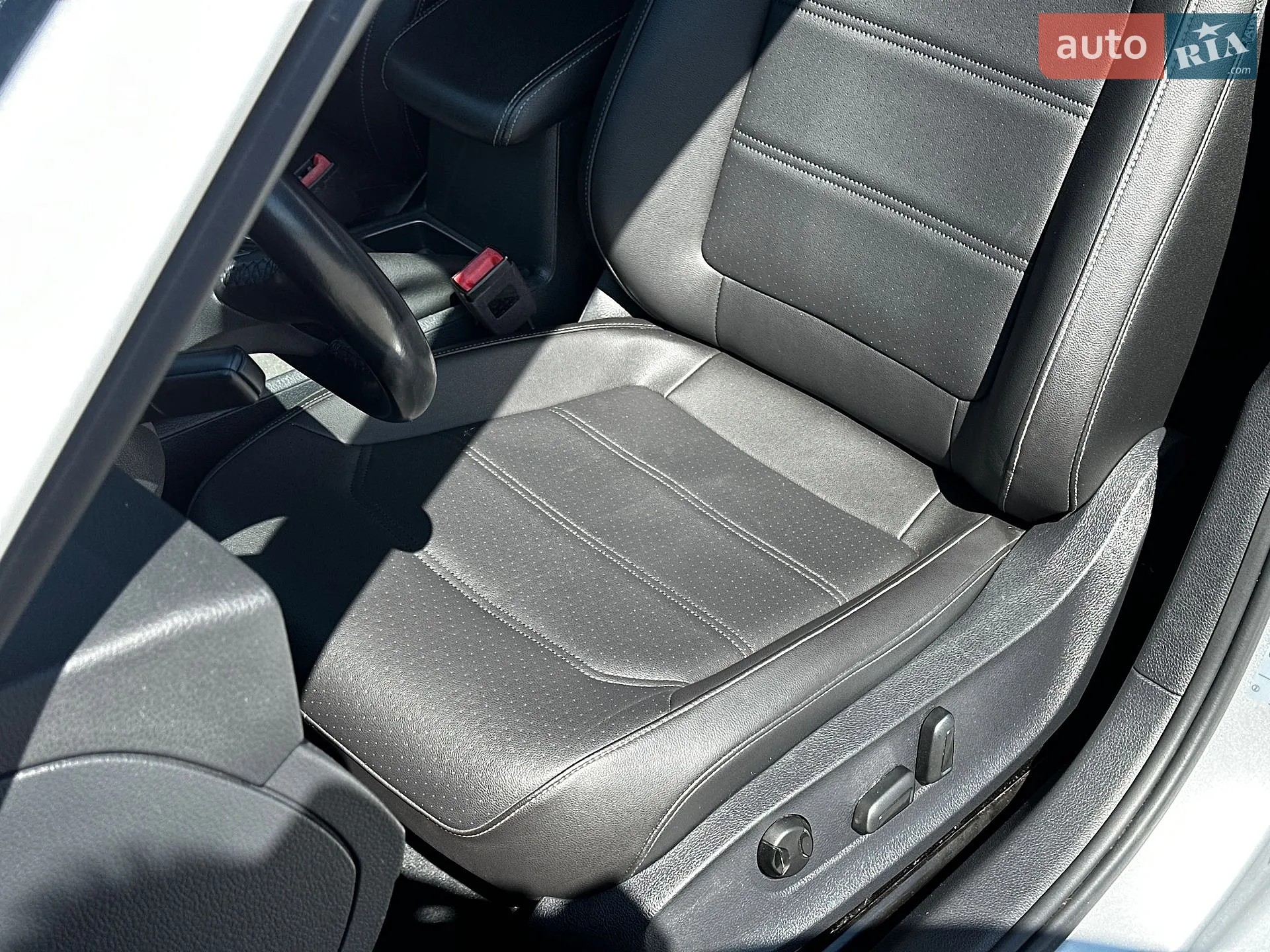 2020 Volkswagen Passat - мініатюра 38