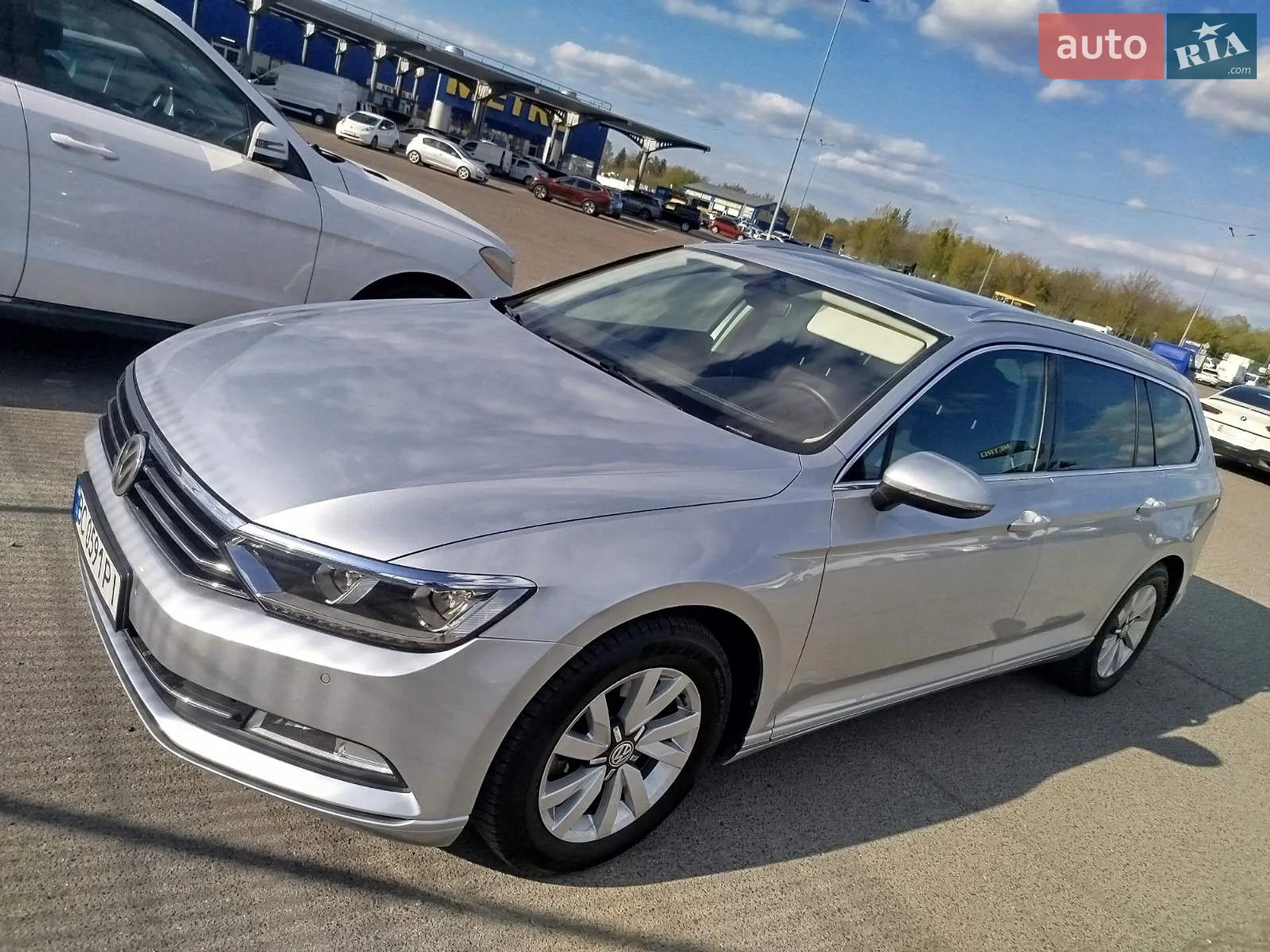 2016 Volkswagen Passat - мініатюра 2