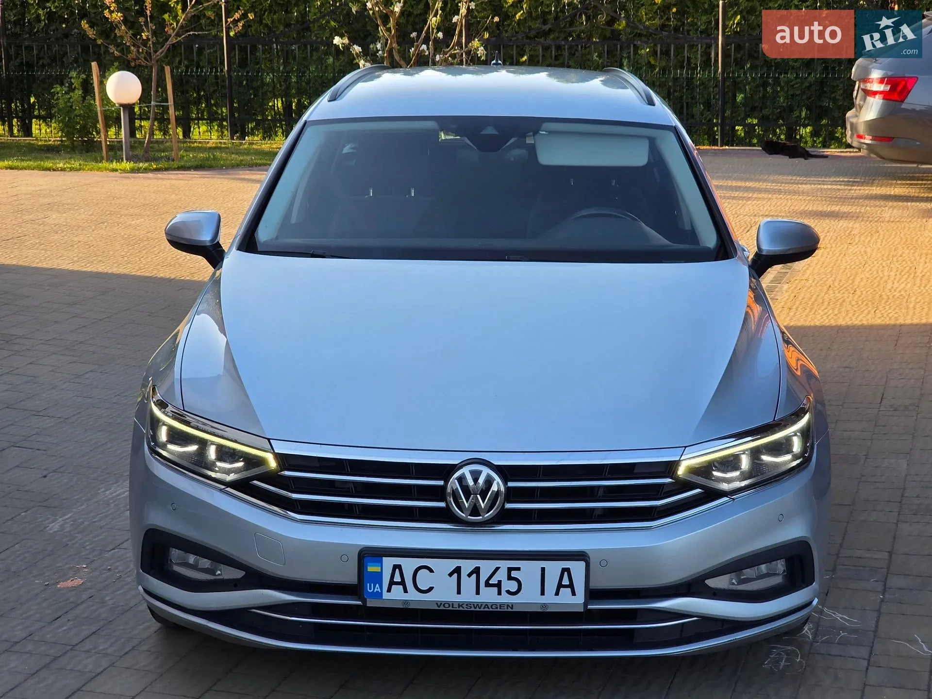 2019 Volkswagen Passat - фото 1