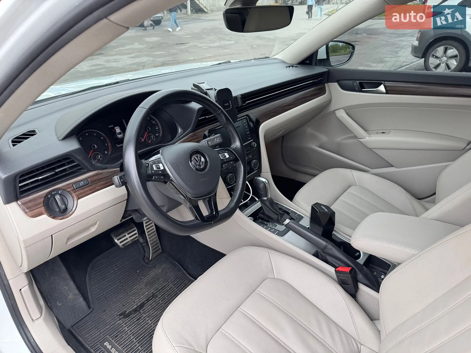 2020 Volkswagen Passat - мініатюра 13
