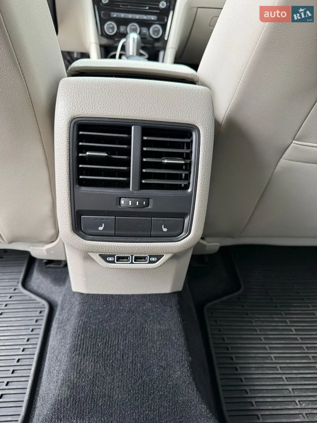 2020 Volkswagen Passat - мініатюра 25