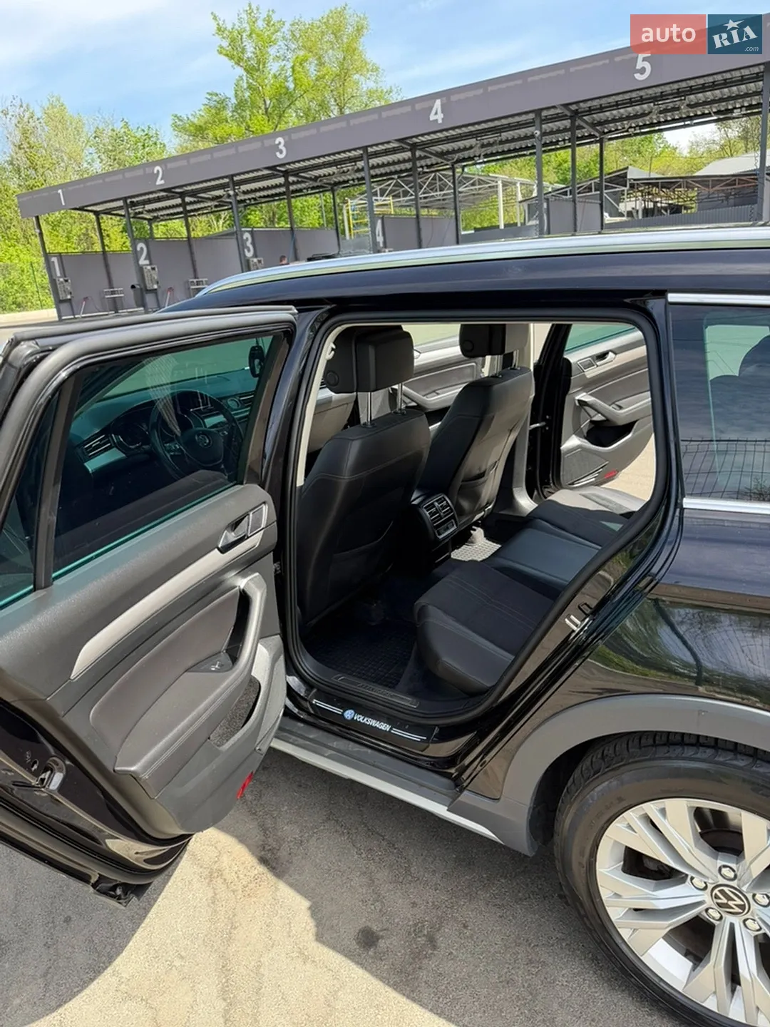 2015 Volkswagen Passat - мініатюра 9