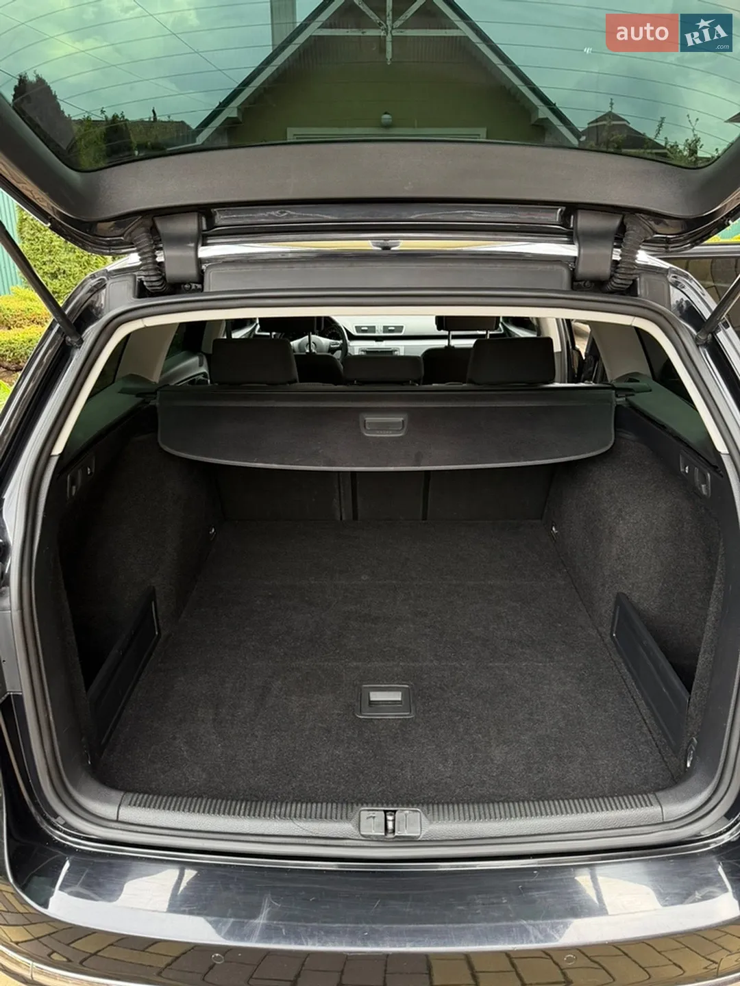 2011 Volkswagen Passat - мініатюра 13