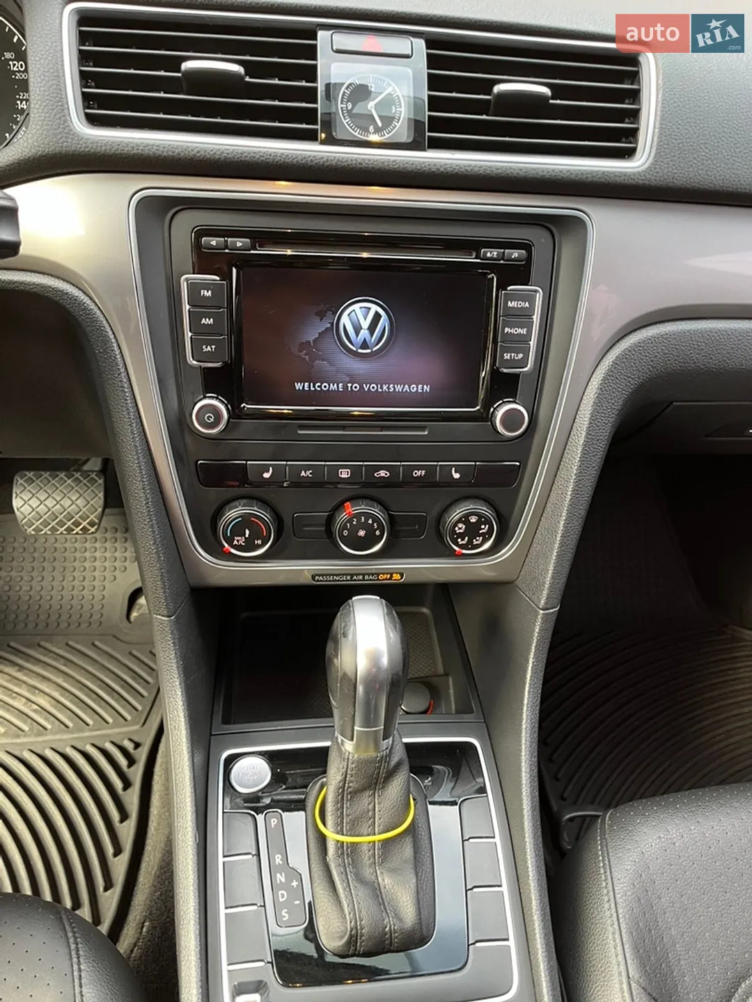 2015 Volkswagen Passat - мініатюра 10