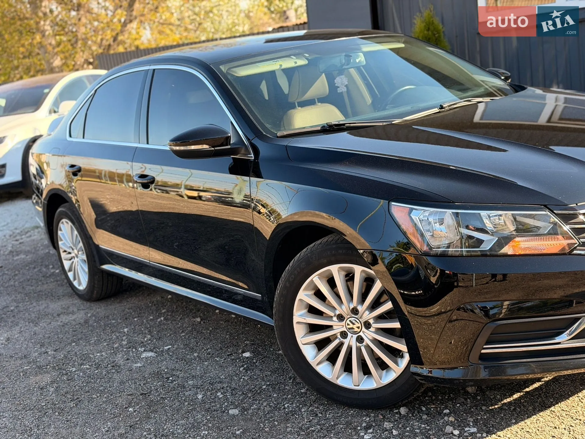 2016 Volkswagen Passat - мініатюра 2