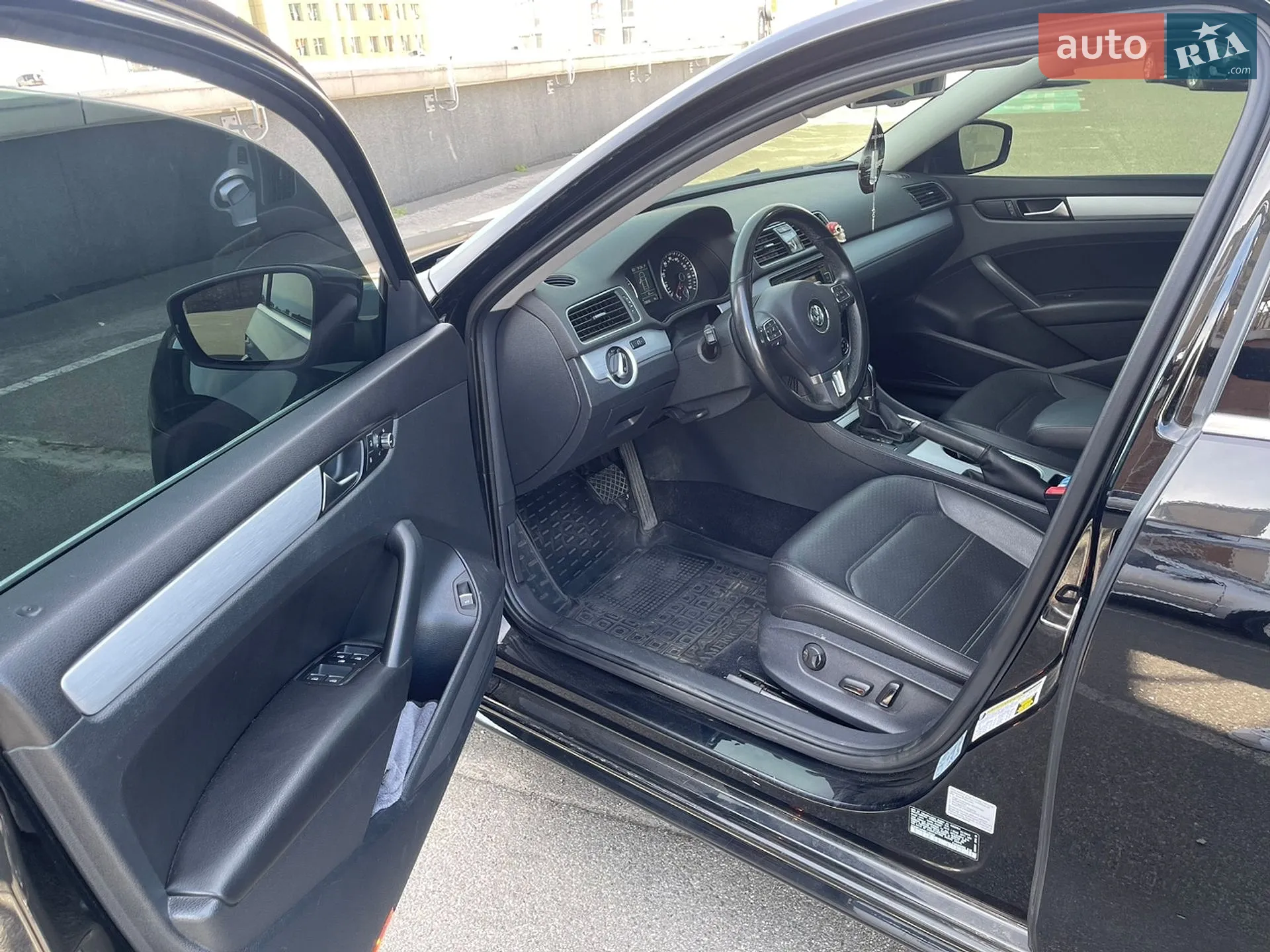2013 Volkswagen Passat - мініатюра 15