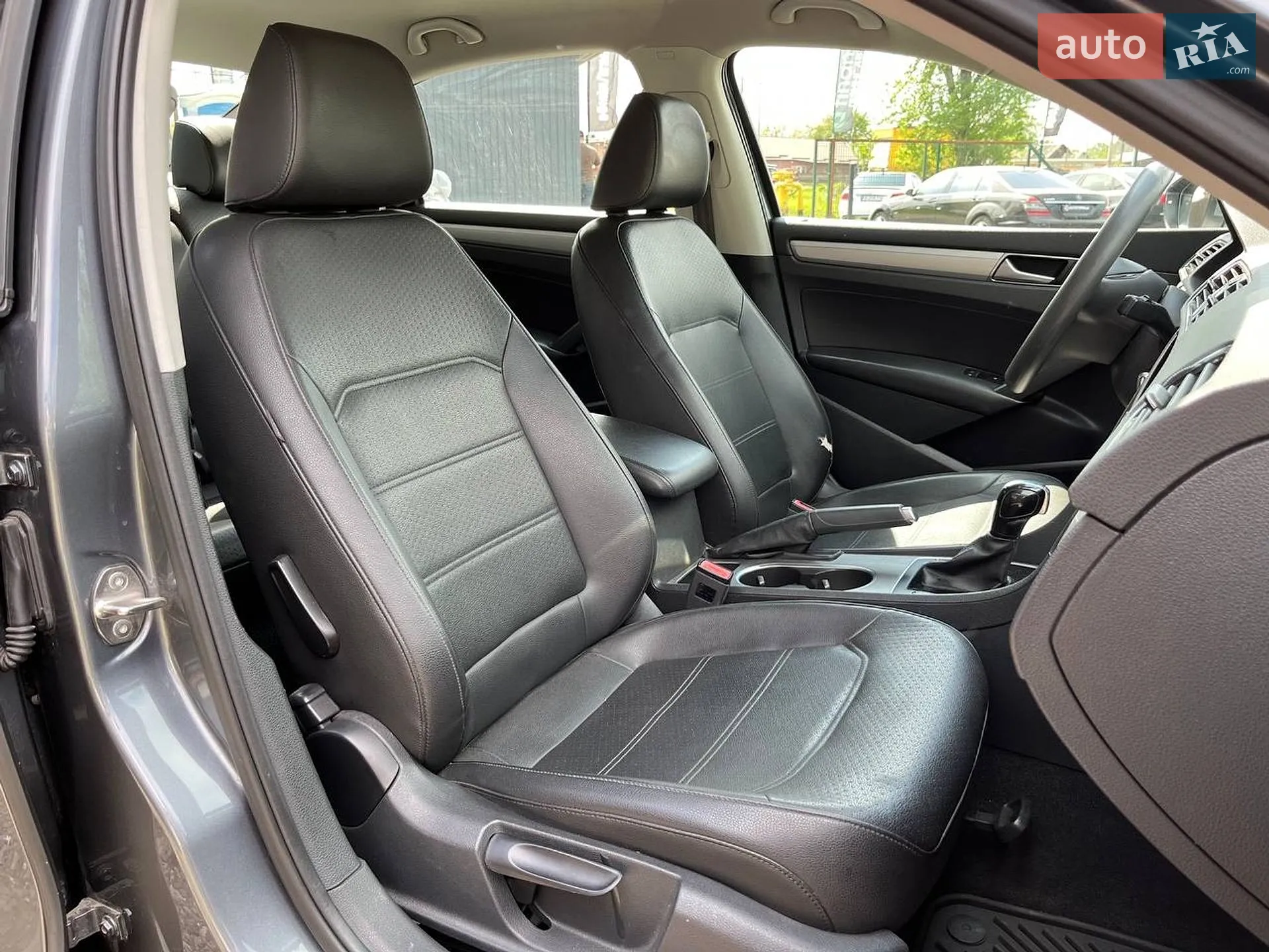 2015 Volkswagen Passat - мініатюра 16