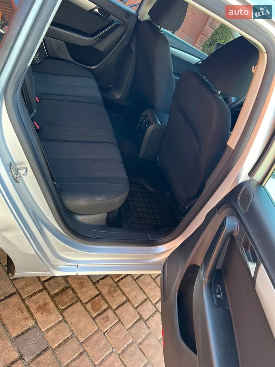 2011 Volkswagen Passat - мініатюра 16
