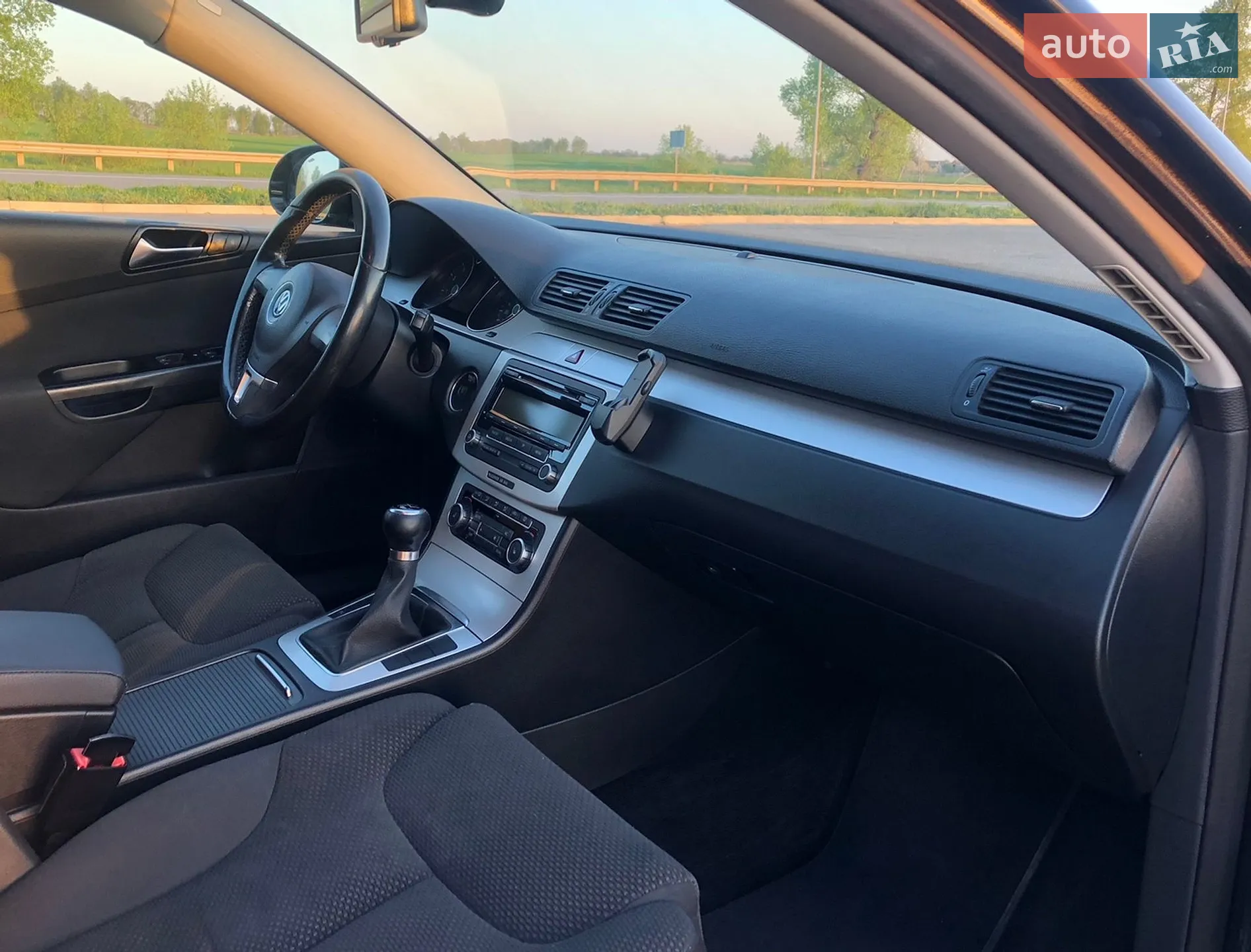 2010 Volkswagen Passat - мініатюра 11