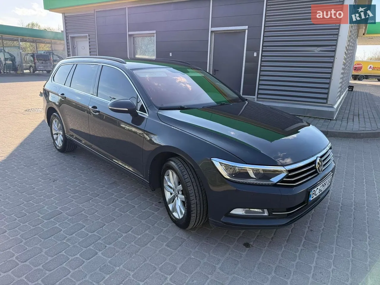 2015 Volkswagen Passat - мініатюра 23