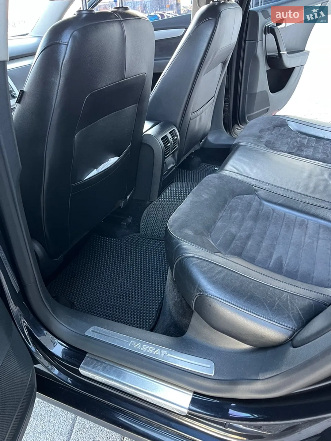 2012 Volkswagen Passat - мініатюра 22