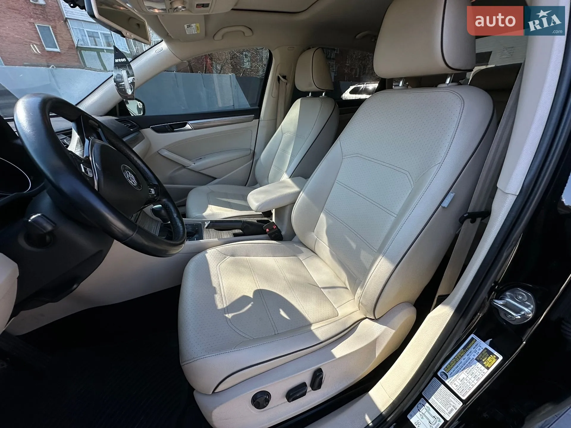 2016 Volkswagen Passat - мініатюра 30