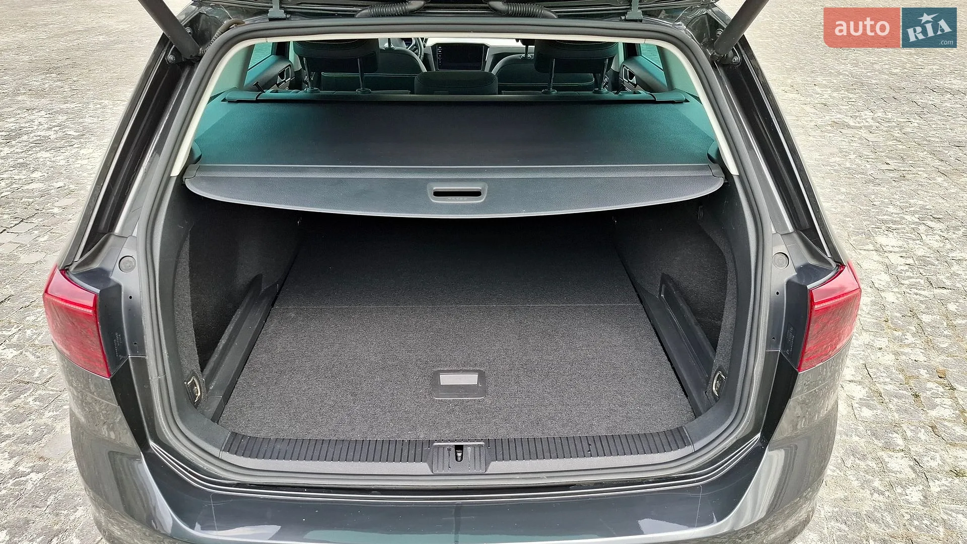 2021 Volkswagen Passat - мініатюра 29