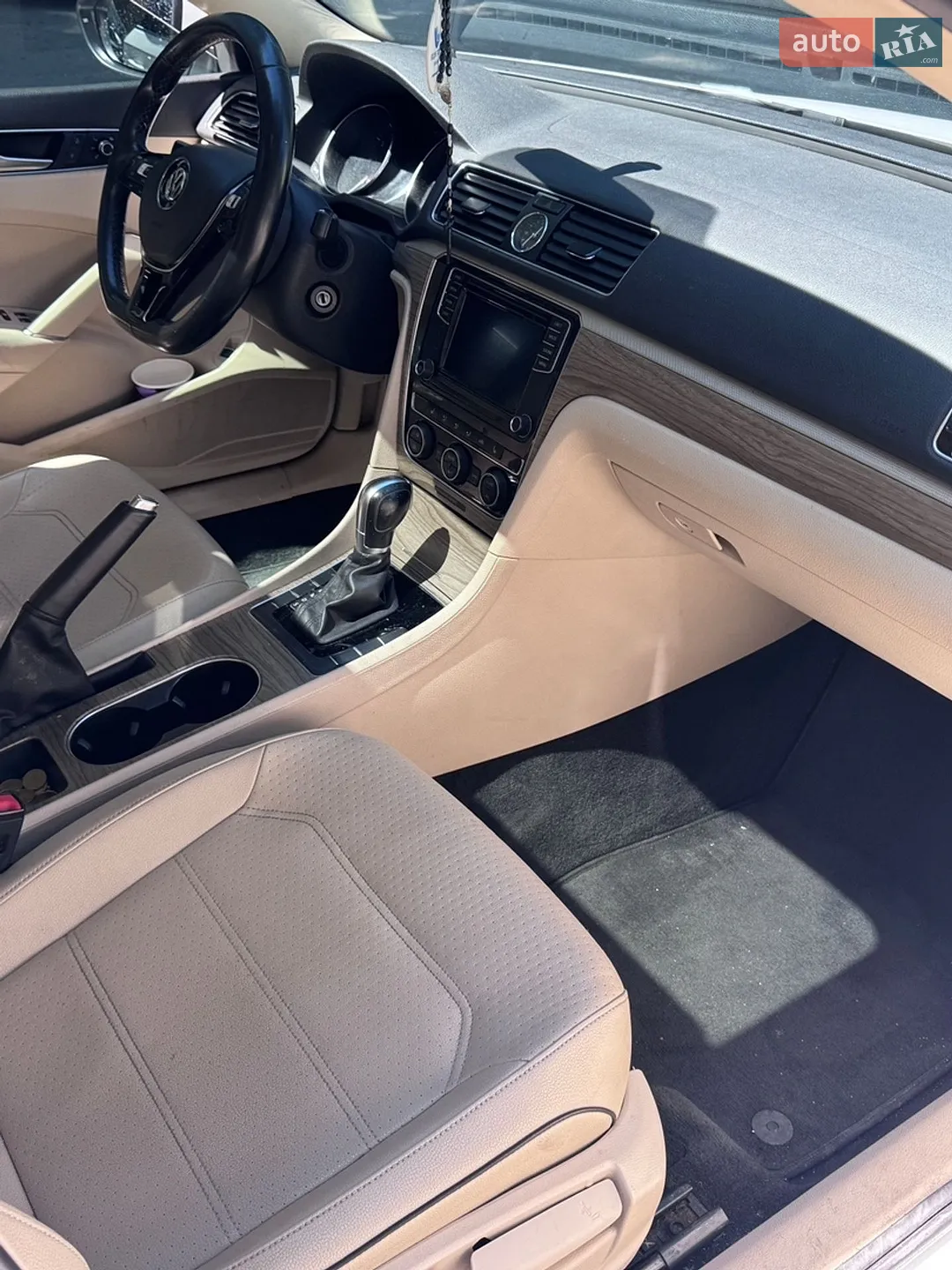 2016 Volkswagen Passat - мініатюра 10